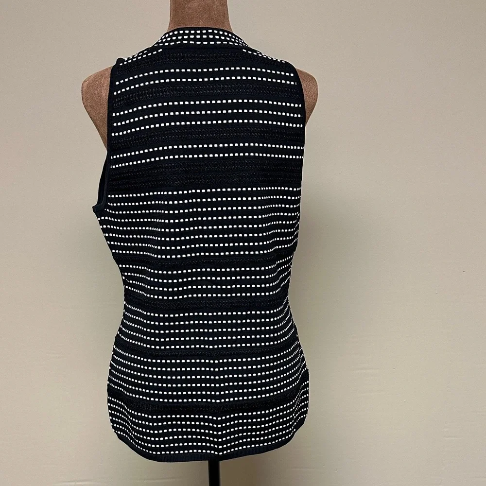 White House Black Market Black and White Dotted Tank Top - Picture 3 of 7